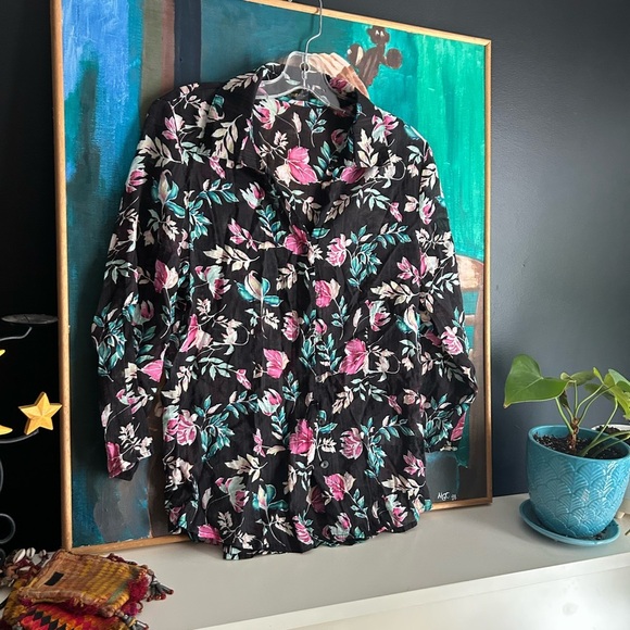 Goa Floral Black Blouse XL - Picture 4 of 16
